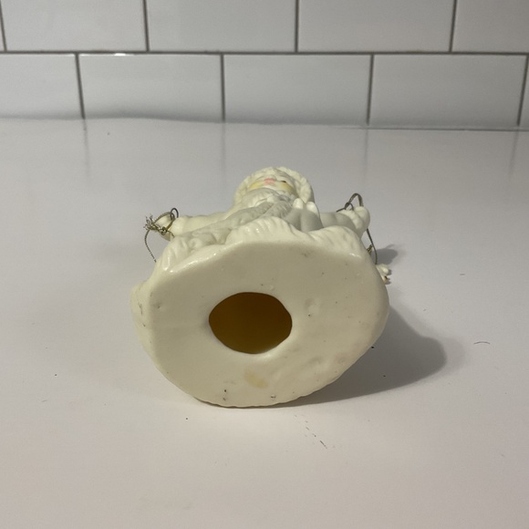 Kirkland Holiday Traditions Ceramic Snow Angel Figurine - Picture 6 of 7